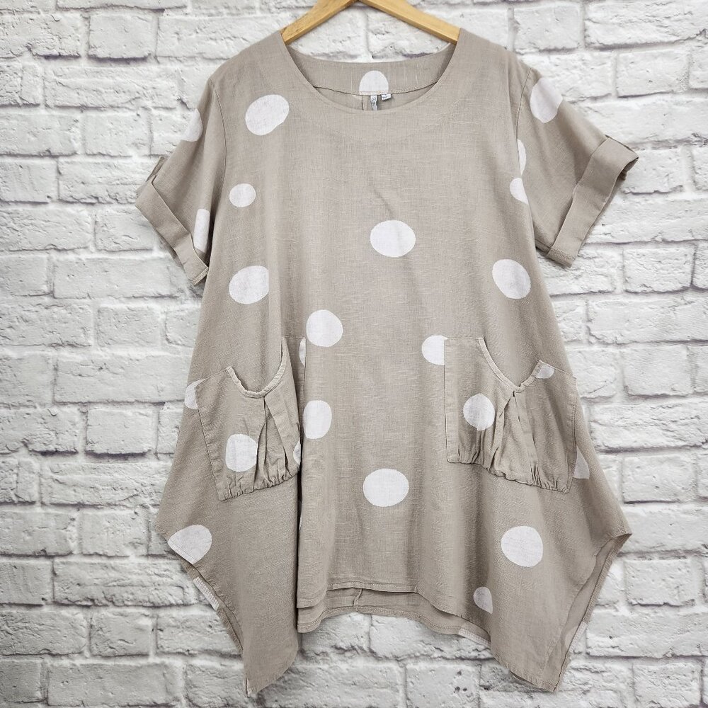 Kaktus Beige Polka Dot Tunic Top